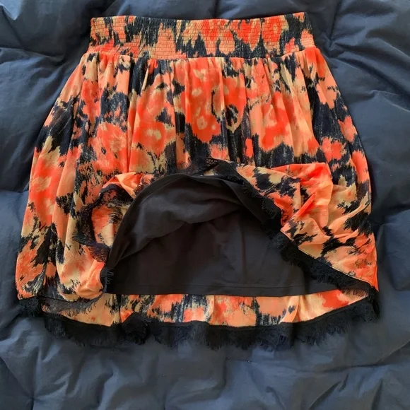 INC Skater Skirt size small - Picture 4 of 8